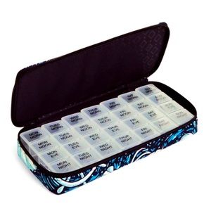 Vera Bradley Large Travel Pillcase